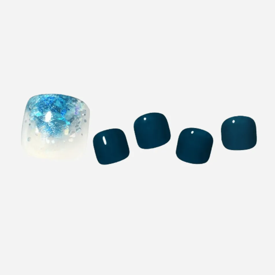 Dashing Diva Pedicure Turquoise