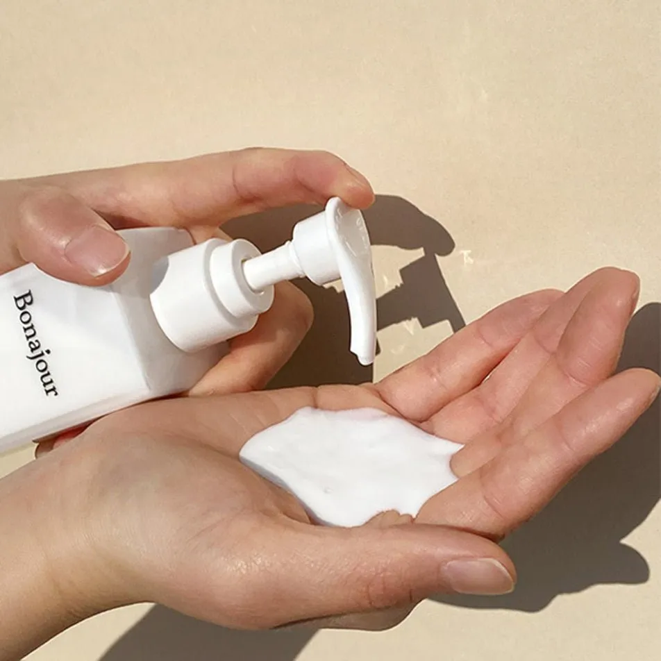 Mellow Mild Milk Cleanser 200ml
